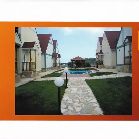 Ermolaos Hillside 里科索翁