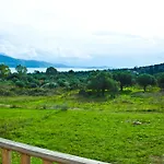 Ermolaos Hillside * Lixouri