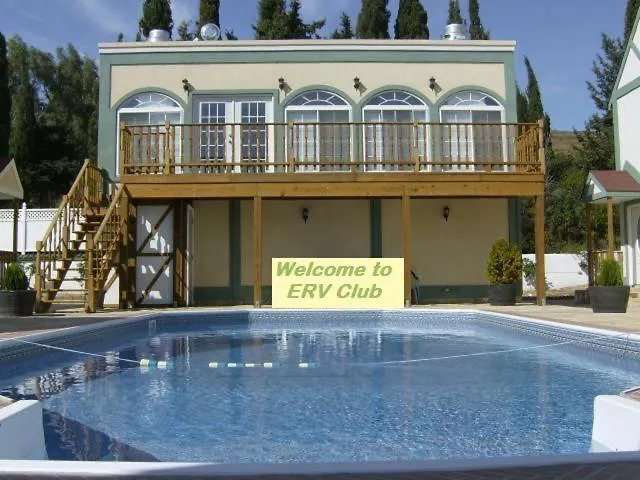 Ermolaos Hillside Apartment *