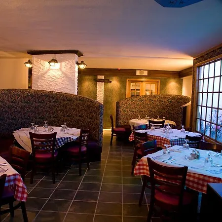 Ermolaos Hillside * Lixouri